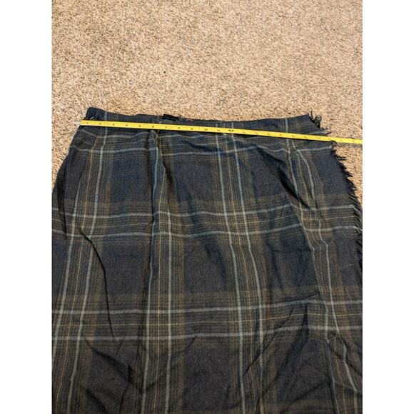 Talbots Wool Skirt Green Blue Plaid Size 18w Midi Length Faux Wrap. - Picture 4 of 6